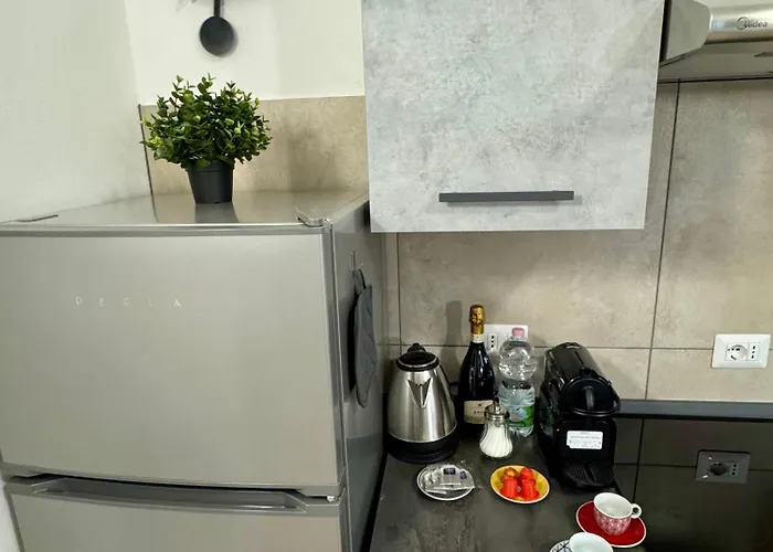 Dergano 3 Near Metro Stop 3* Milano